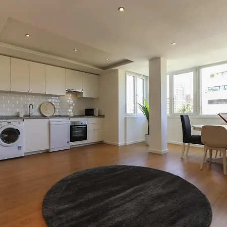Marques Premium By Homing Apartament