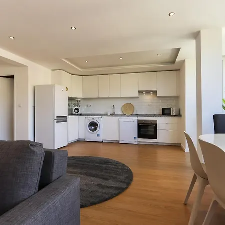 Marques Premium By Homing * Лісабон