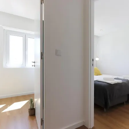 Marques Premium By Homing * Лісабон